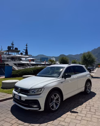 Volkswagen Tiguan 1.6 TDI 116 cv R line
