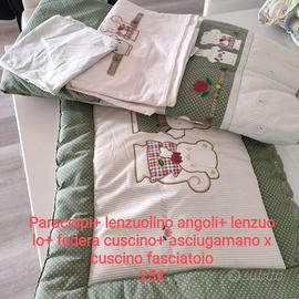 Fasciatoio e lenzuola x lettino