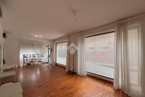 NEGOZIO A CONCOREZZO