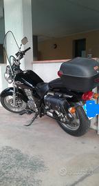 Suzuki GZ Marauder 125 - 2010