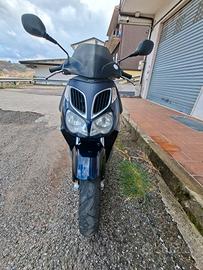 scooter Aprilia sportcity 125 4t 