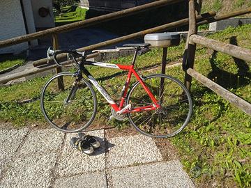 bici da corsa sintesi