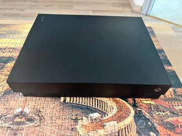Xbox One X 1TB