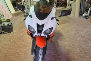 Kawasaki zx6r