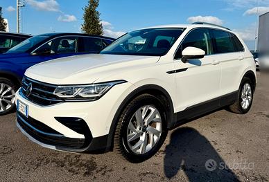 Volkswagen Tiguan 1.5 TSI 150 CV Elegance Matrix