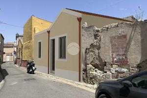 CASA INDIPENDENTE A QUARTUCCIU