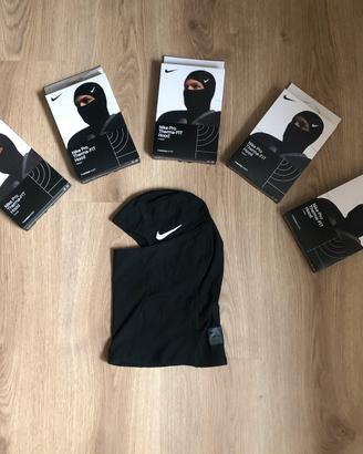 Ski-mask Nike