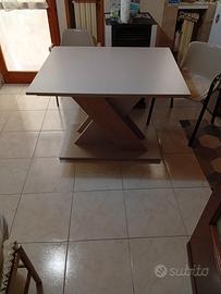 Tavolo da cucina