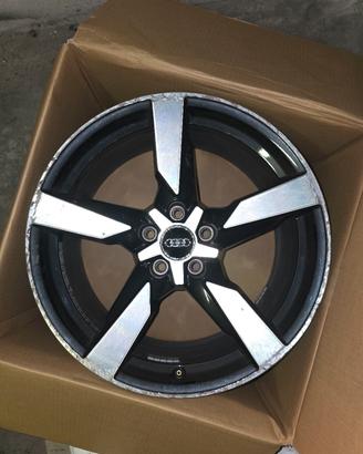 Cerchi originali Audi TT 19" Audi Sport bicolor - 