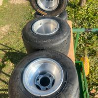 Treno cerchi in aluminio per kart