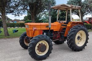 Trattore fiat 850 dt