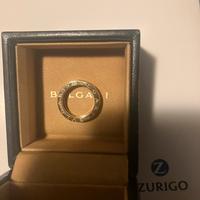 Anello Bulgari con diamanti