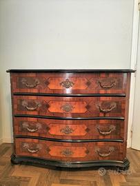 Cassettiera e comodini