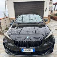 BMW SERIE 1 - 120 X-DRIVE (2022)