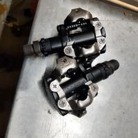 PEDALI SHIMANO PER MTB O GRAVEL