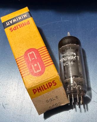 Valvola 6QL6 / 6FD5 per radio fonovaligia
