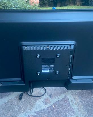Televisore 32 pollici LCD HDMI