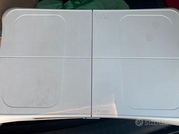 Wii + volante+ pedana e giochi