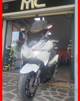 Honda forza 300 *permute*rate no busta*garanzia