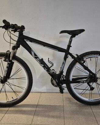 bicicletta mtb ruote 26", 18 rapporti