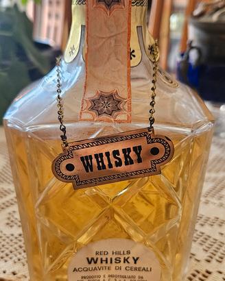 Bottiglia Red Hills Whisky