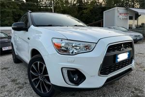 Mitsubishi ASX 1.8 DI-D 116 CV 2WD Panoramic GARAN