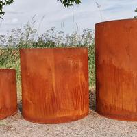 vasi tondi in acciaio corten