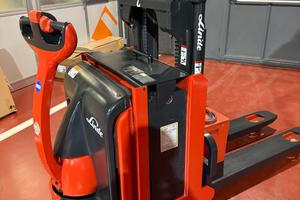 Carrelli elevatori Muletti