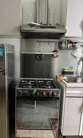 cucina a gas 4 fuochi