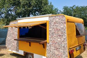 roulotte vintage  allestita per food truck 