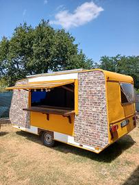 roulotte vintage  allestita per food truck 