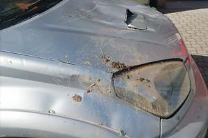 Rav 4 incidentato