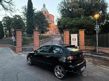 Seat ibiza cupra tdi 6l 2004