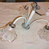 Lampadario in vetro con lavorazione artigianale 