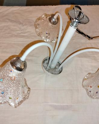 Lampadario in vetro con lavorazione artigianale 