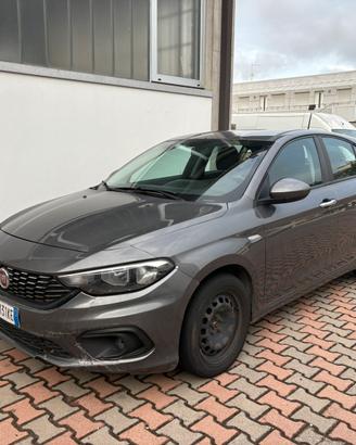 Fiat tipo 1.3 95cv carrozzeria da sistemare