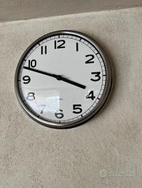 Orologio da parete al quarzo
