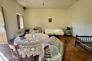 Appartamento a Castel Morrone 3 locali