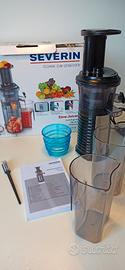 Estrattore di succo per frutta e verdura SEVERIN