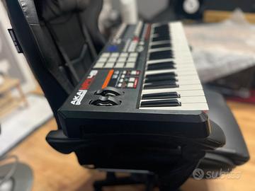 AKAI MPK49