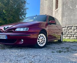 Alfa romeo 145 - 2000