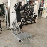 attrezzo da palestra hack squat immacolato