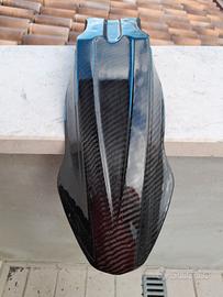 Parafango Motard universale in fibra di carbonio