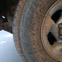 gomme 235 75 15 