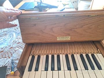 ANTICO PIANO MUTO DELLA RICORDI & FINZI