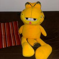 PUPAZZO GIGANTE GARFIELD