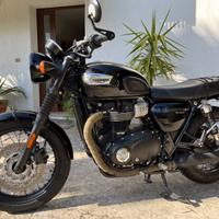 Triumph Bonneville T100 black 2017