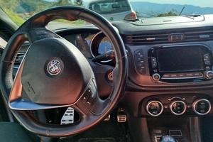 auto alfa romeo giulietta
