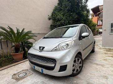 Peugeot 107 Gpl