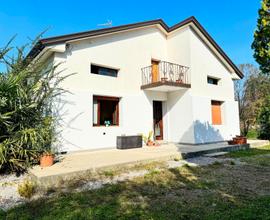TC351 - Zoppola - Casa con giardino